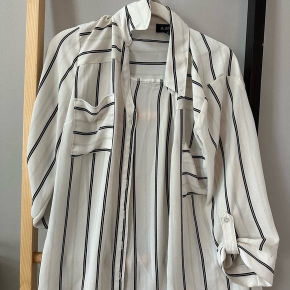 Business Casual Striped Button Down Top - Picture 2 of 2